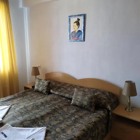 ゲストハウス Pepina