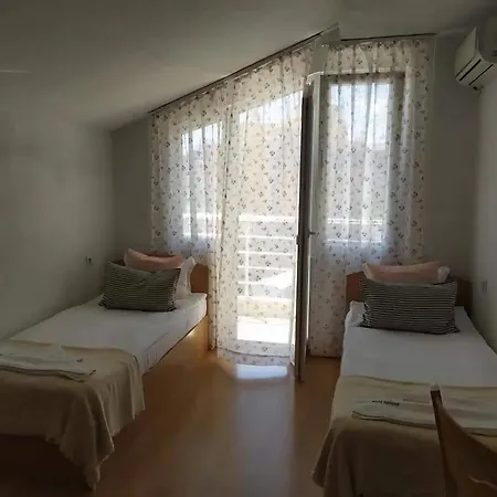 ゲストハウス Pepina